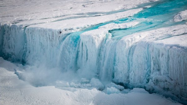 Ученые бьют тревогу: ледяной раскол в Антарктиде грозит большой катастрофой
