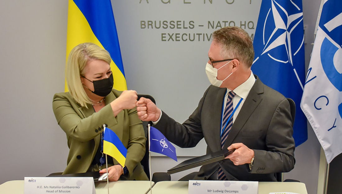 Украина и НАТО подписали обновленный меморандум о сотрудничестве: что это значит