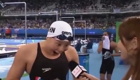 Новая звезда Youtube: смешное интервью китайской спортсменки поразило пользователей Интернета