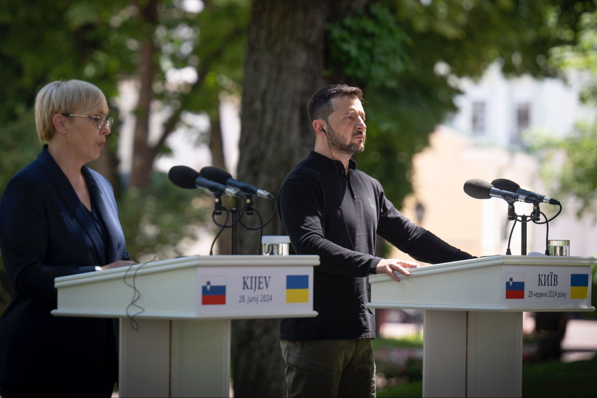Президент Словении Пирц-Мусар поддержала "формулу мира" Зеленского: "Украина должна сама решать"