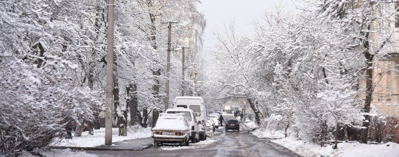 "Зимнее безобразие" продолжается: регионы Украины попали в зону мощного циклона – появился прогноз на ближайшие дни