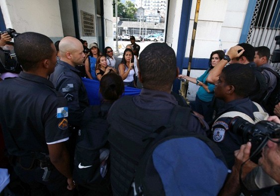 Рио-де-Жанейро может остаться без полицейских на время карнавала - безопасность людей – под угрозой