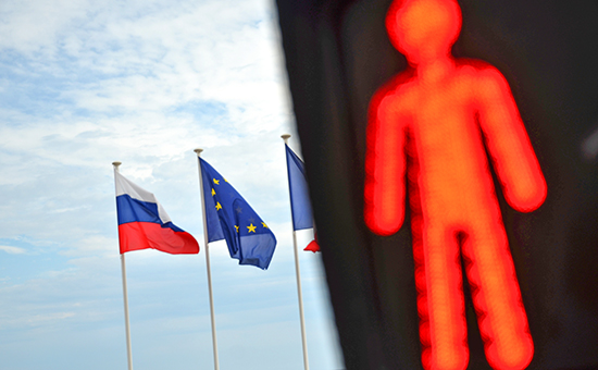 Кошмар для экономики РФ продолжается: Европа продлила антироссийские санкции
