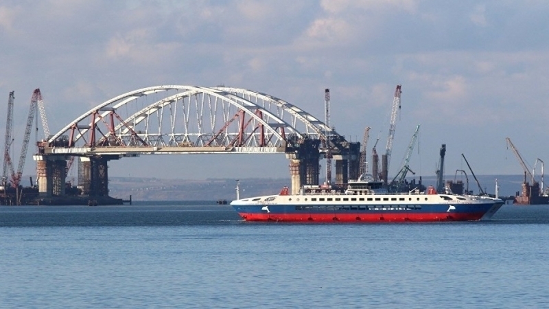 России не нужно разрешение: в Москве отреагировали на заявление США о незаконном строительстве и запуске Крымского моста