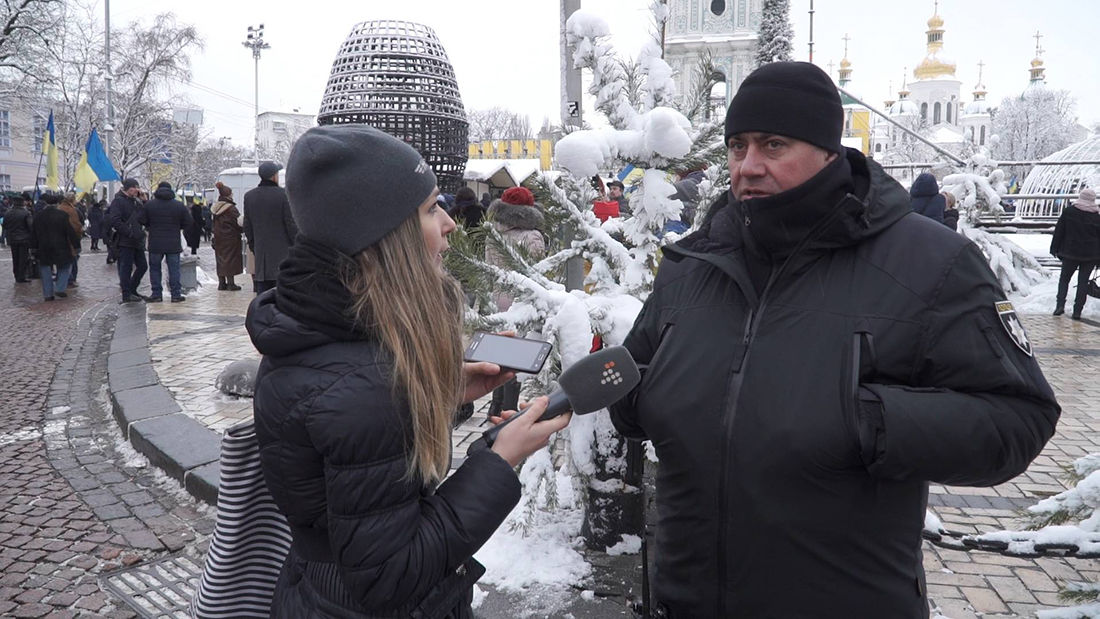 В Киеве на акции под ОП заметили экс-командира роты "Беркута" – руководил спецназом