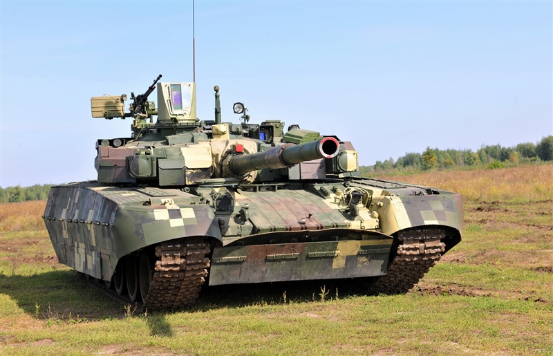 Мельник: В 2016 году ВСУ получат современные танки "Оплот"