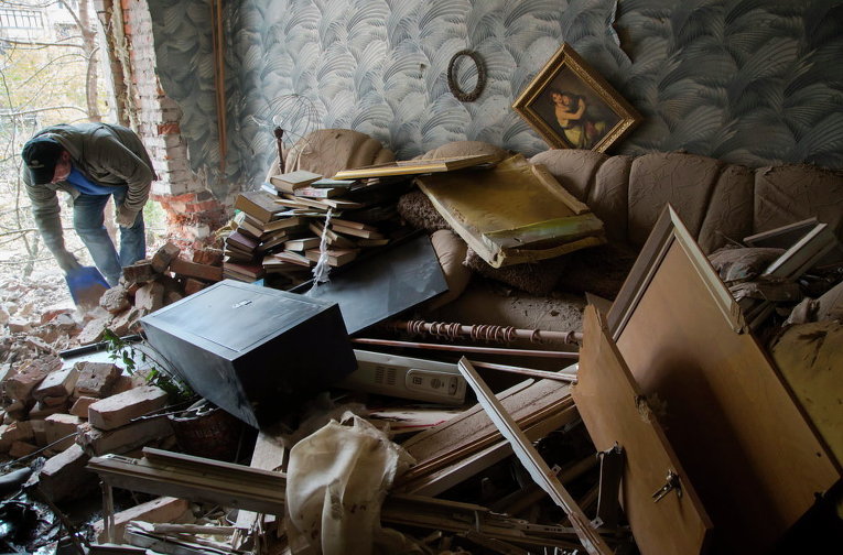 В Луганске за период АТО полностью разрушены почти 1,5 тысячи домов