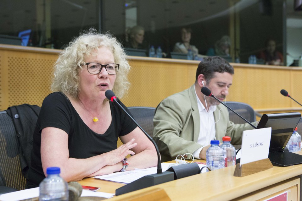 Пропутинские депутаты из Европарламента сразу ополчились против Украины: группа проплаченных Кремлем чиновников заявила, что в Украине не соблюдают свободу слова