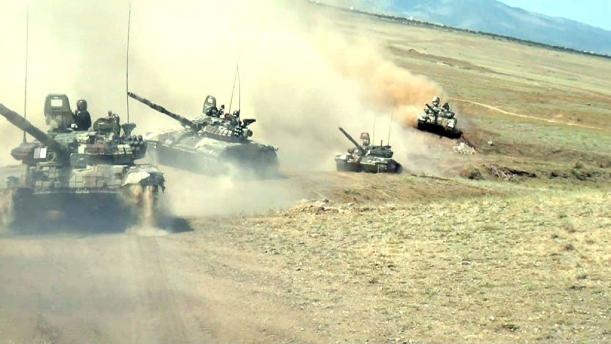 Азербайджан выдвинул ультиматум армянскому гарнизону в Агдере: армия готова начать штурм