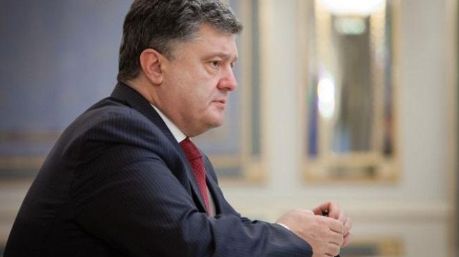Порошенко: в ОАЭ Украина заключила 20 контрактов на поставку оружия
