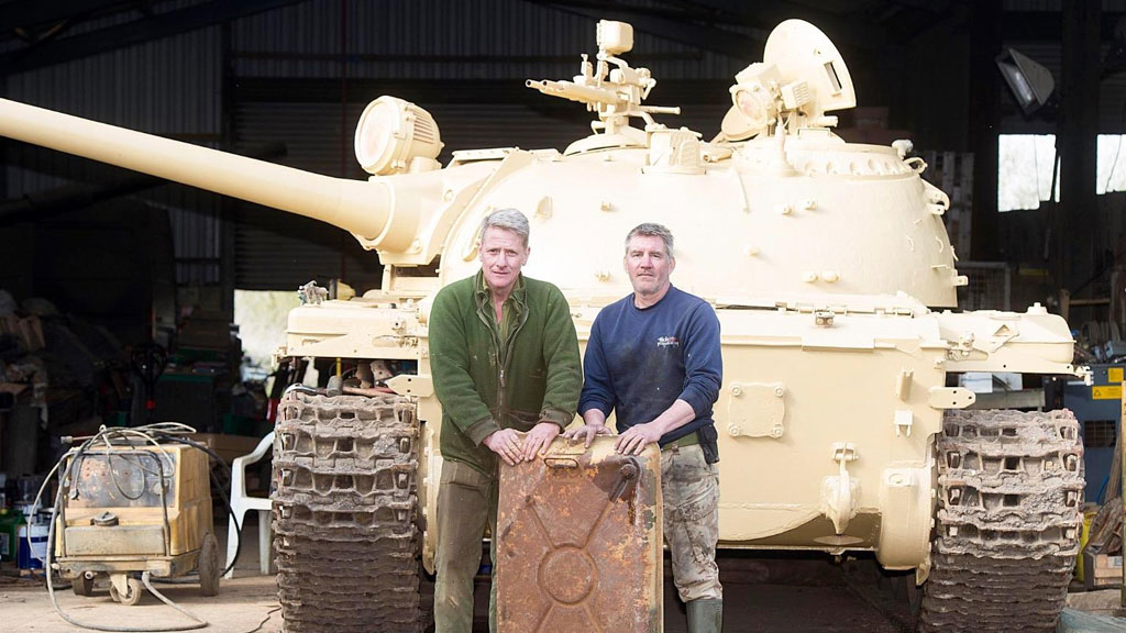 Британский коллекционер военной техники нашел в приобретенном советском танке спрятанные золотые слитки стоимостью несколько миллионов евро