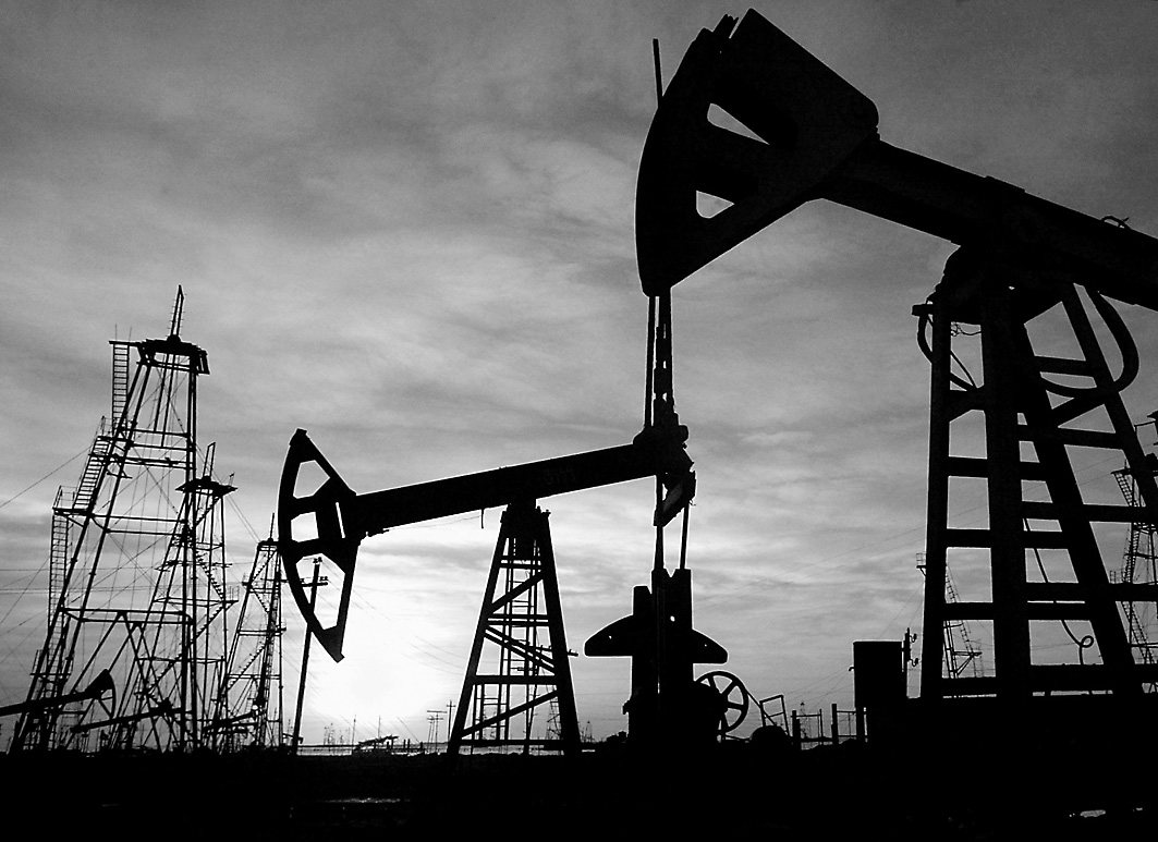Всемирный банк: 2015 год станет годом низких цен на нефть и создаст проблемы странам-экспортерам