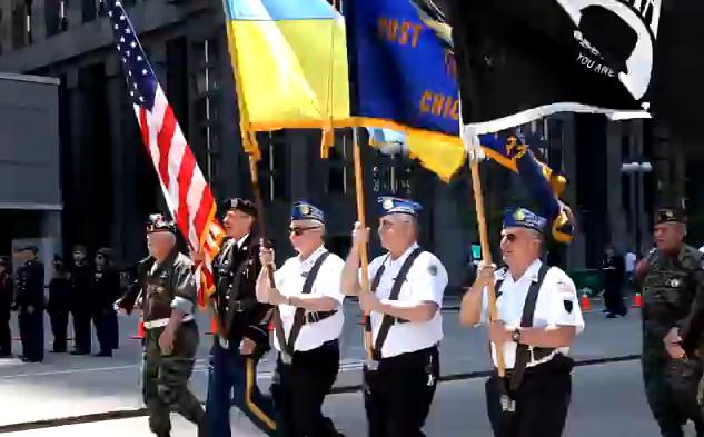 Украинские ветераны приняли участие в военном параде в Чикаго