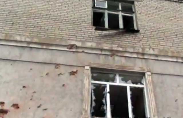 В Донецке снаряд попал в больницу №20. Погиб один человек, 7 ранены