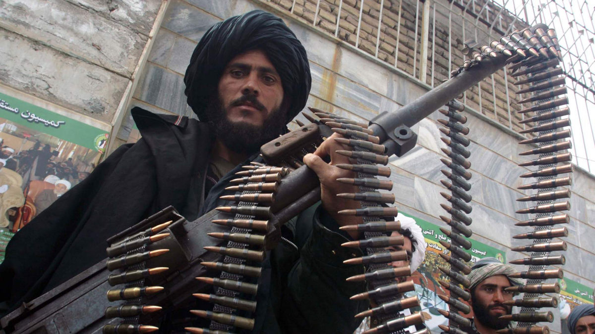 "Талибан" готовится взять полный контроль над аэропортом Кабула - Al-Jazeera озвучил сроки