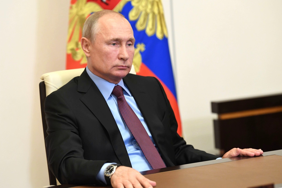 ​Путин спустя 20 лет рассказал, как дал приказ захватить аэродром под Приштиной: "Будет чем торговаться"