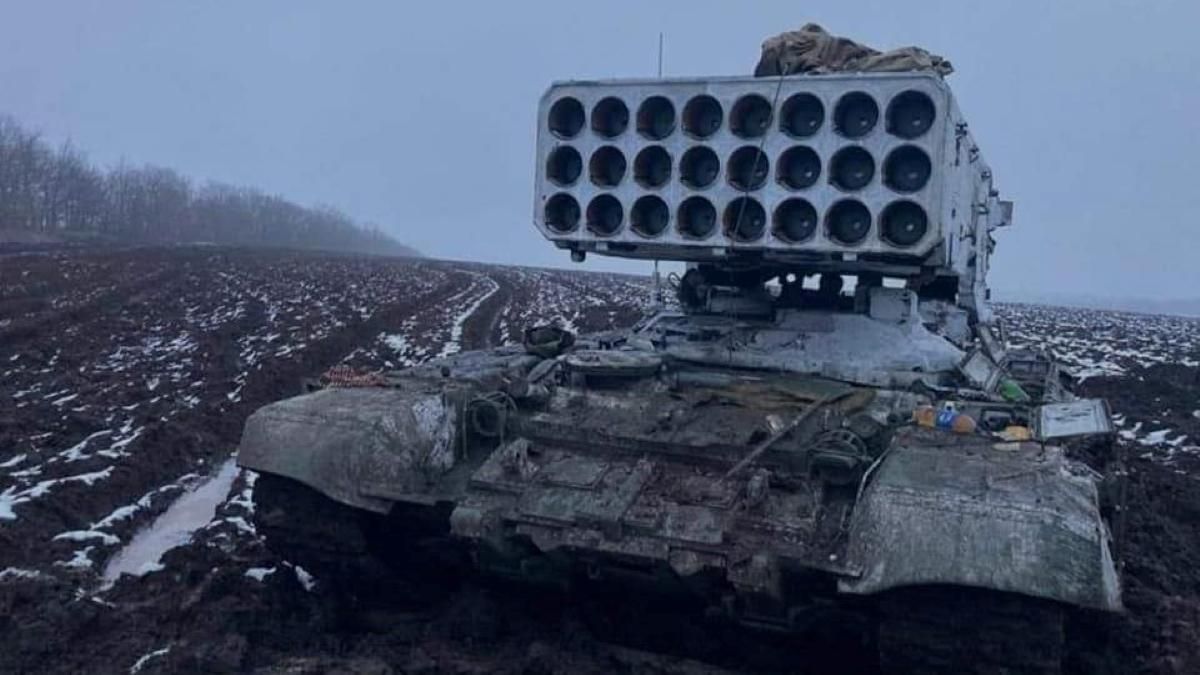 ​Враг пытается выбить ВСУ из Крынок с помощью "ТОС-1" – в ISW о боях за Херсонщину