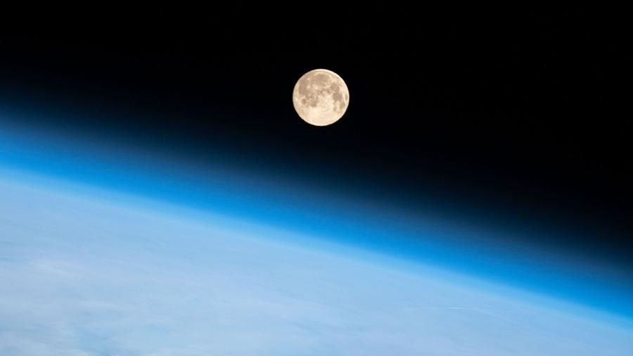 Высадка первой женщины на Луну: в NASA озвучили сроки
