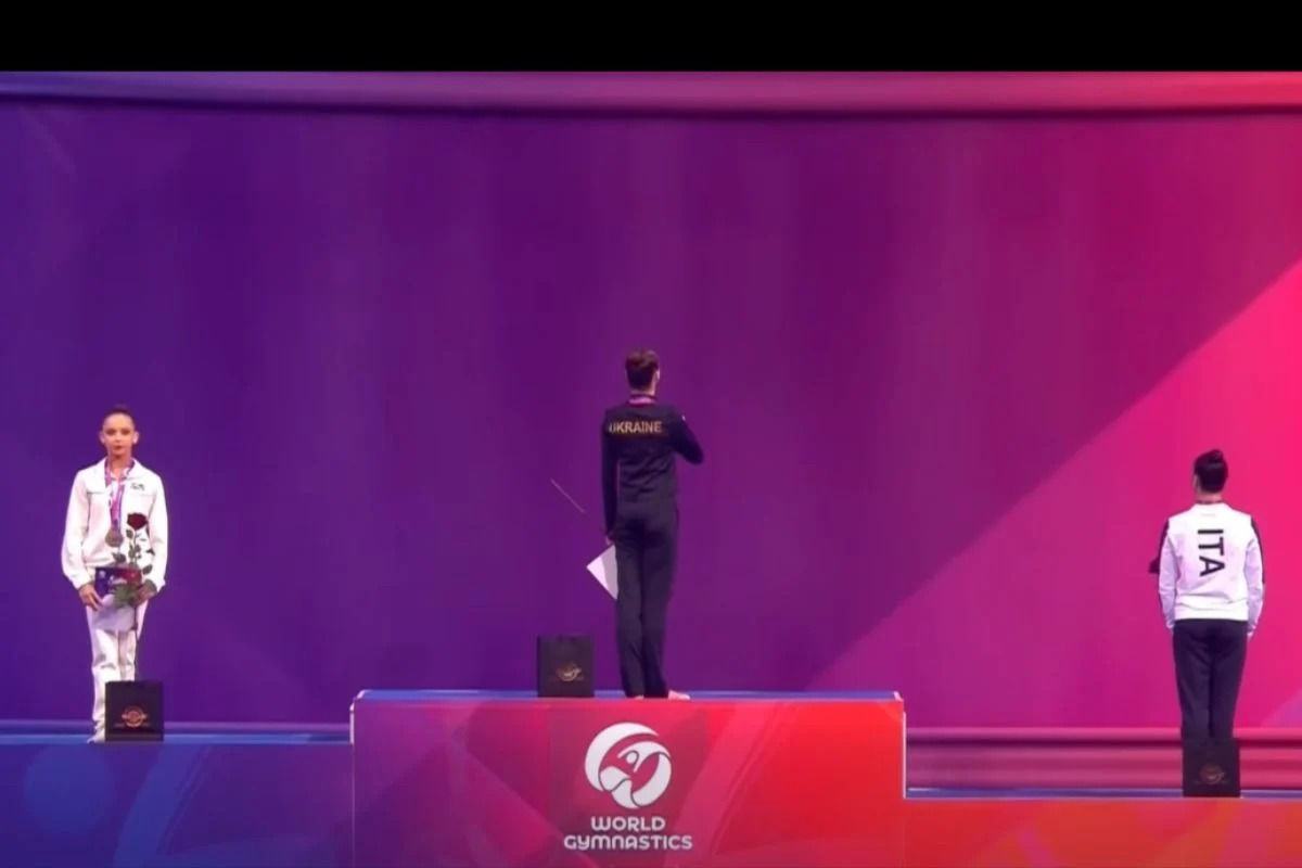 Украинская федерация гимнастики отреагировала на жест "нейтральной" Ильтеряковой на пьедестале в Софии
