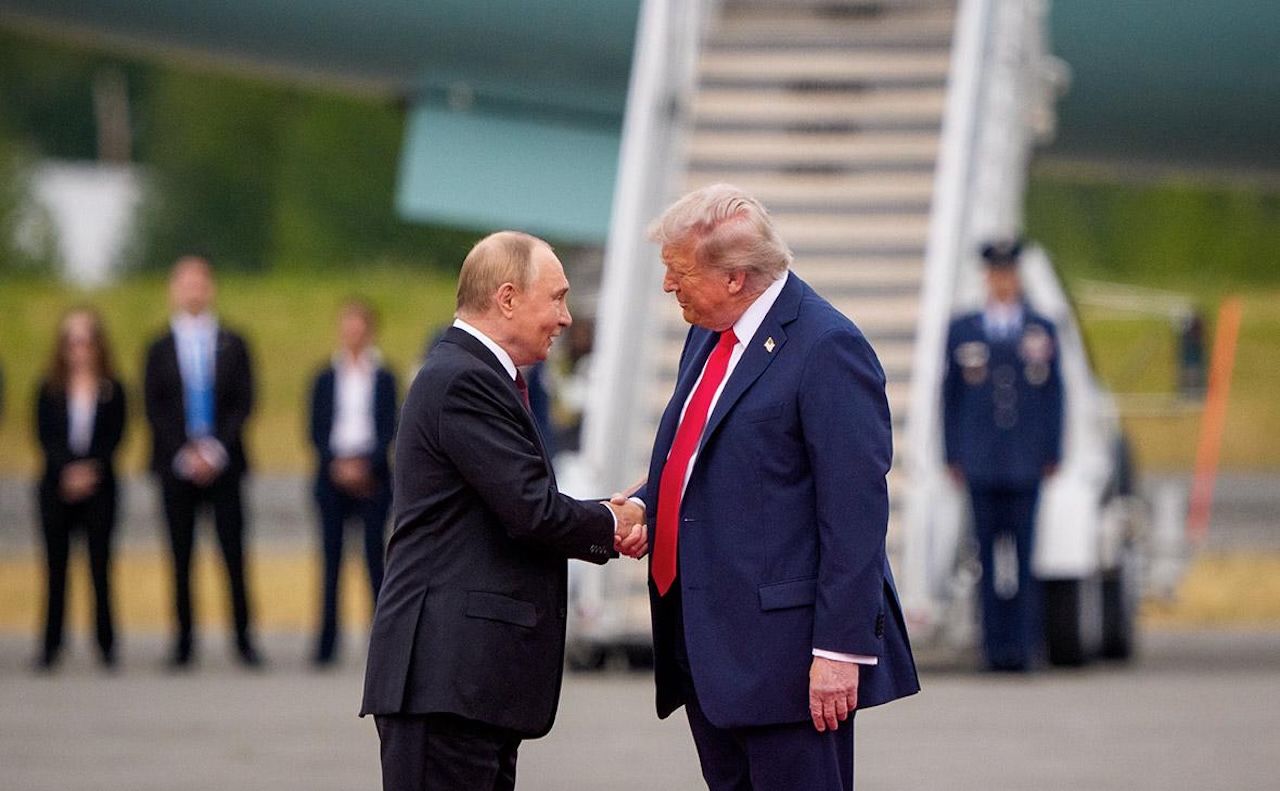 "Пощечина первой леди США", – The Washington Post назвала главную ошибку Путина с Трампом