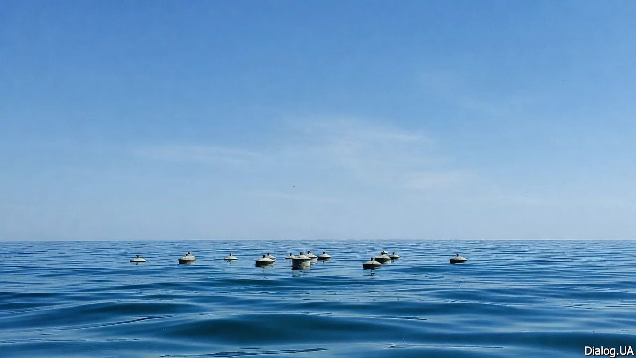 Иран наводнил Ормузский пролив "кошмарными" минами, пробивающими корабли, – полковник ВС США