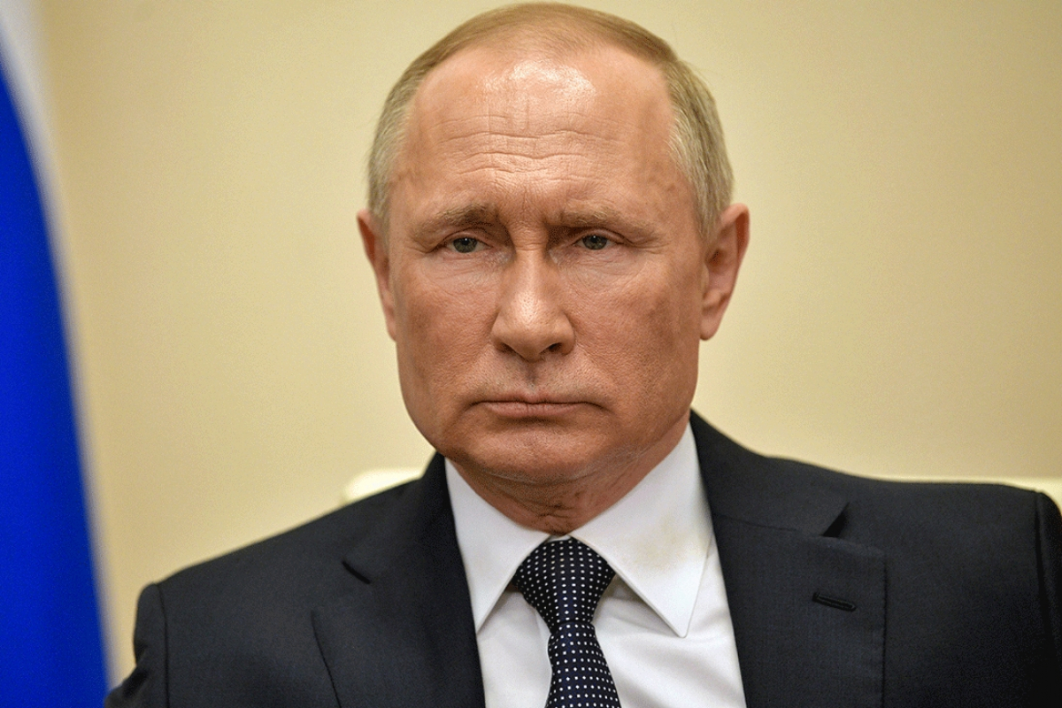 ​В России прогнозируют "новую реальность" - Путина покинула удача, трансфер срывается
