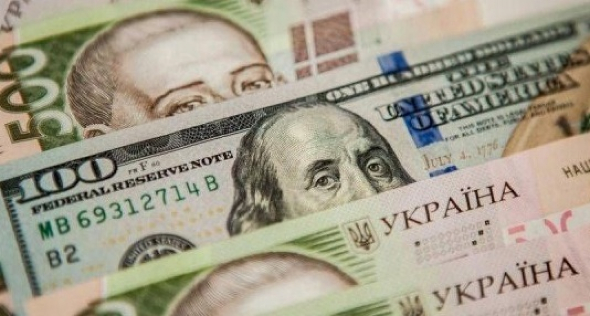Курс доллара к гривне в декабре: эксперты дали весьма осторожные прогнозы