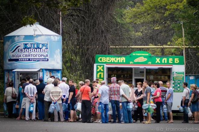 ОБСЕ: в Донецке выстраивается очередь за водой и бензином