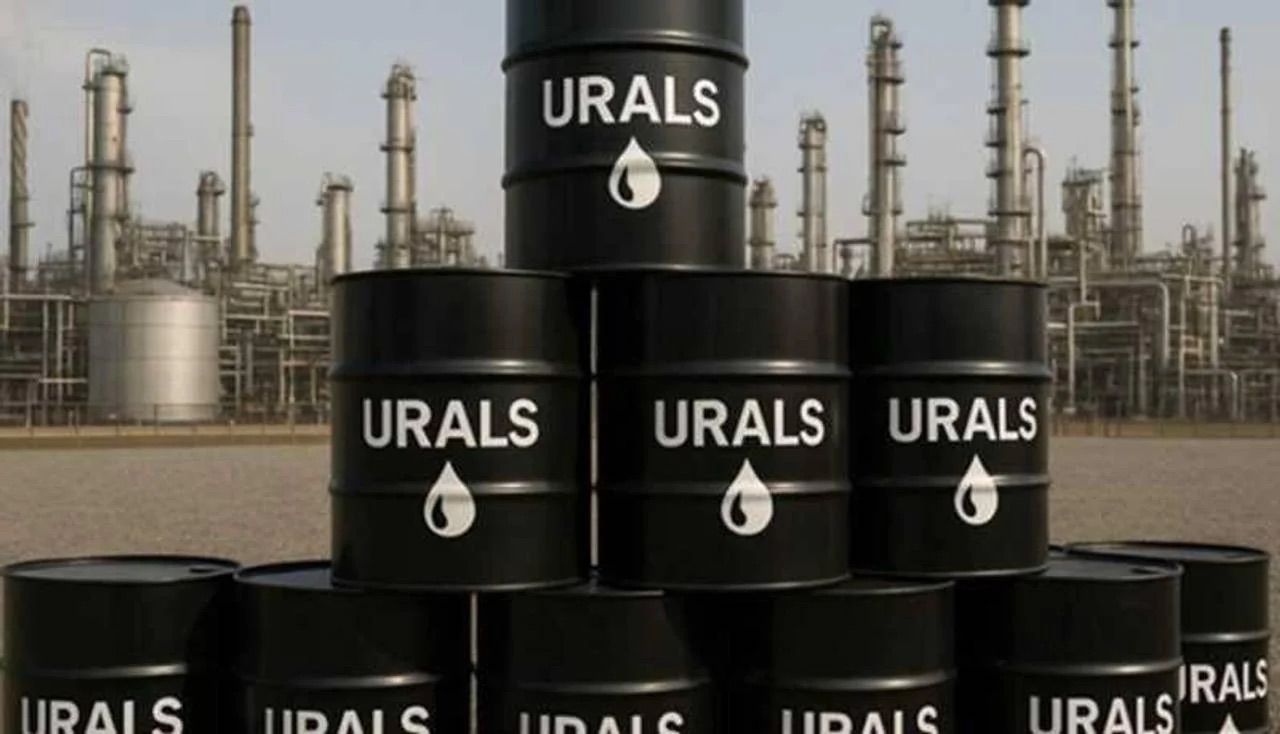 Нефть из РФ остается дешевой, несмотря на рост котировок – Bloomberg раскрывает причины