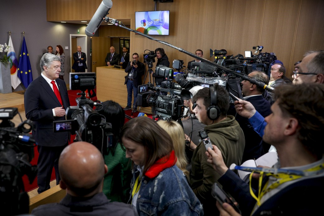 Россию ждет болезненный удар от ЕС: Порошенко после встречи с Туском сделал громкое заявление