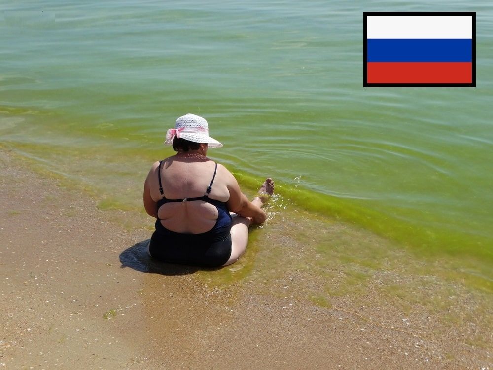 "Какое все убогое и страшное", – россиянка показала, как выглядит отдых на курорте РФ в Анапе