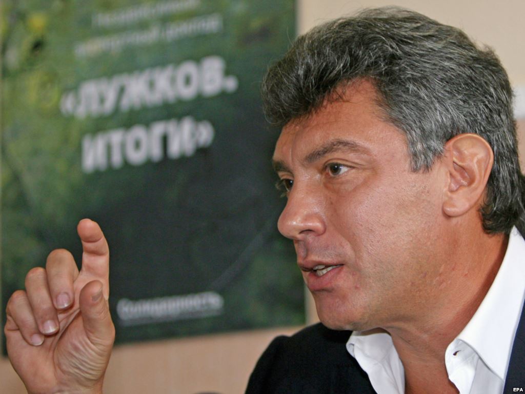 Немцов: в России началась психиатрическая эпидемия, источником которой является ТВ