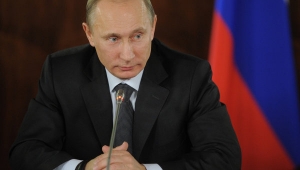 Путин просит Совет Федерации разрешить использовать ВС России за территорией РФ