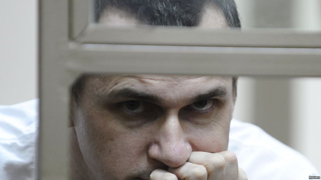 Олег Сенцов переведен в ШИЗО: СМИ сообщили об ограничении прав украинского режиссера в российской тюрьме