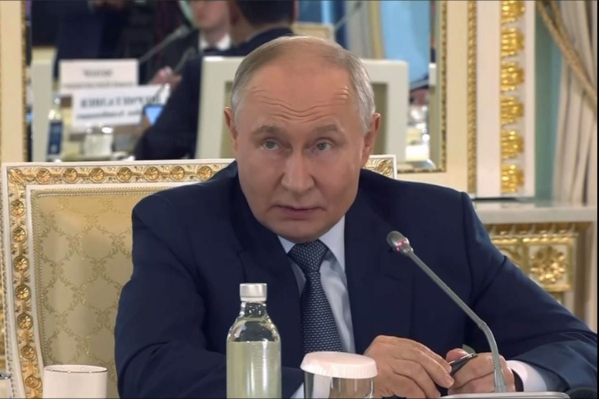 ​Путин дал заднюю с "Орешником": "Боевого применения не было, ударили по сараю"