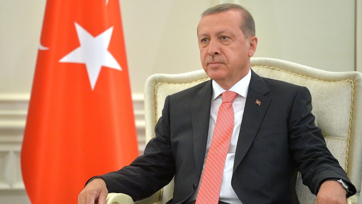 Эрдоган после теракта в РФ призвал Путина "к срочному урегулированию кризисов мирным путем" 
