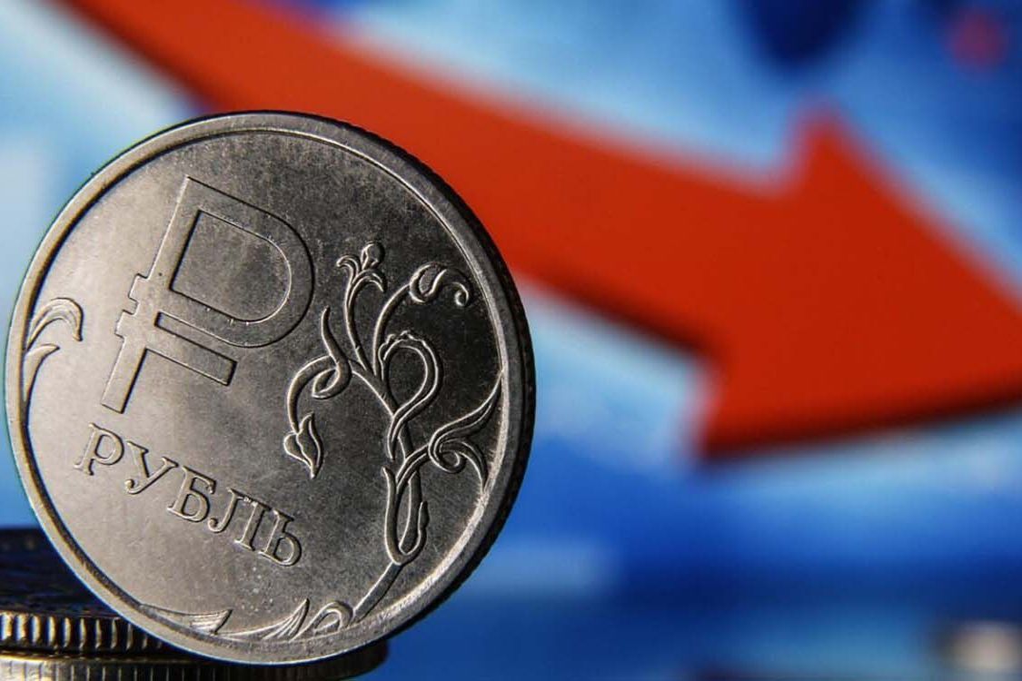 ​Рублю снова поплохело: экстренные меры ЦБ РФ и высокие цены на нефть не помогают