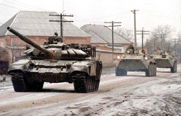 ОБСЕ: На подконтрольной боевикам территории перемещается бронетехника и тяжелая артиллерия