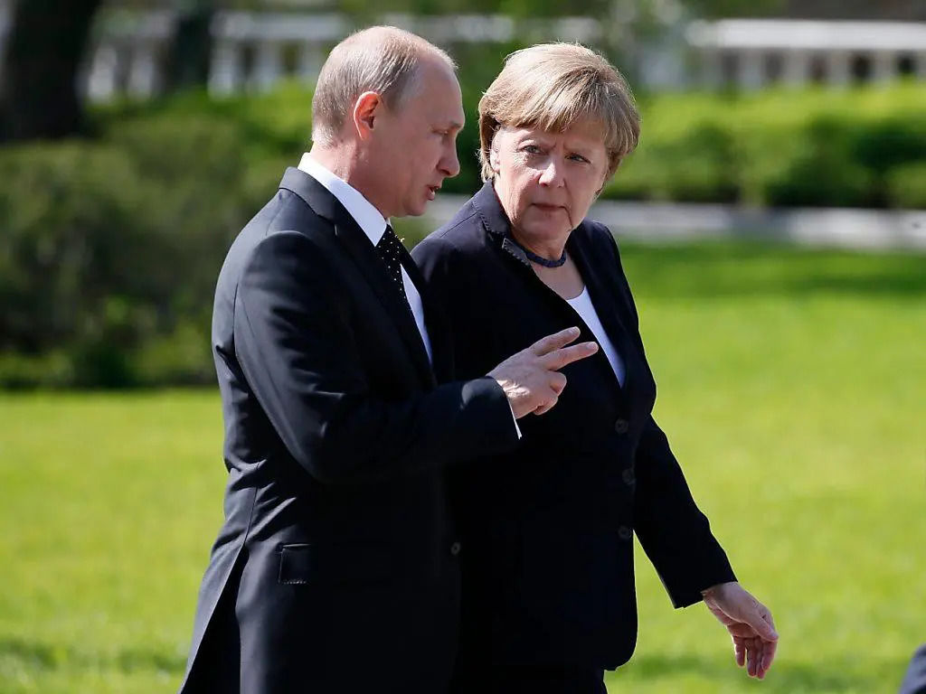 В Германии назвали политика для переговоров Европы с Путиным