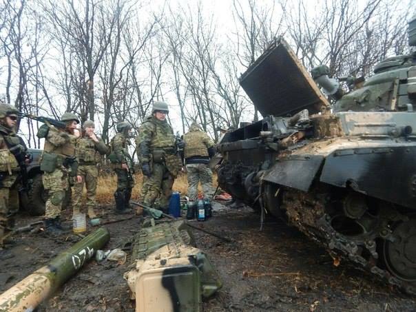 Тымчук: боевики пытались оттеснить ВСУ на Артемовском направлении, но горячее всего вблизи Авдеевки и Опытного