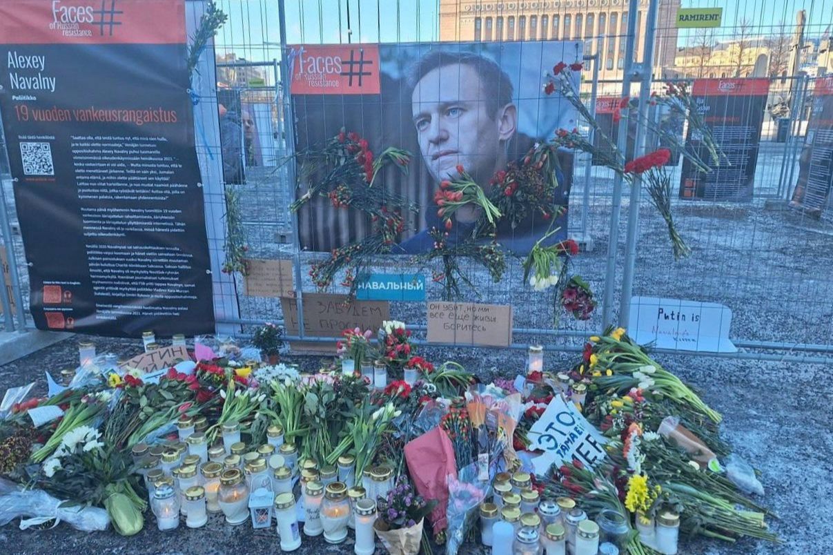 ​"Навальный был пятым", – в РФ раскрыли подробности смерти оппозиционера