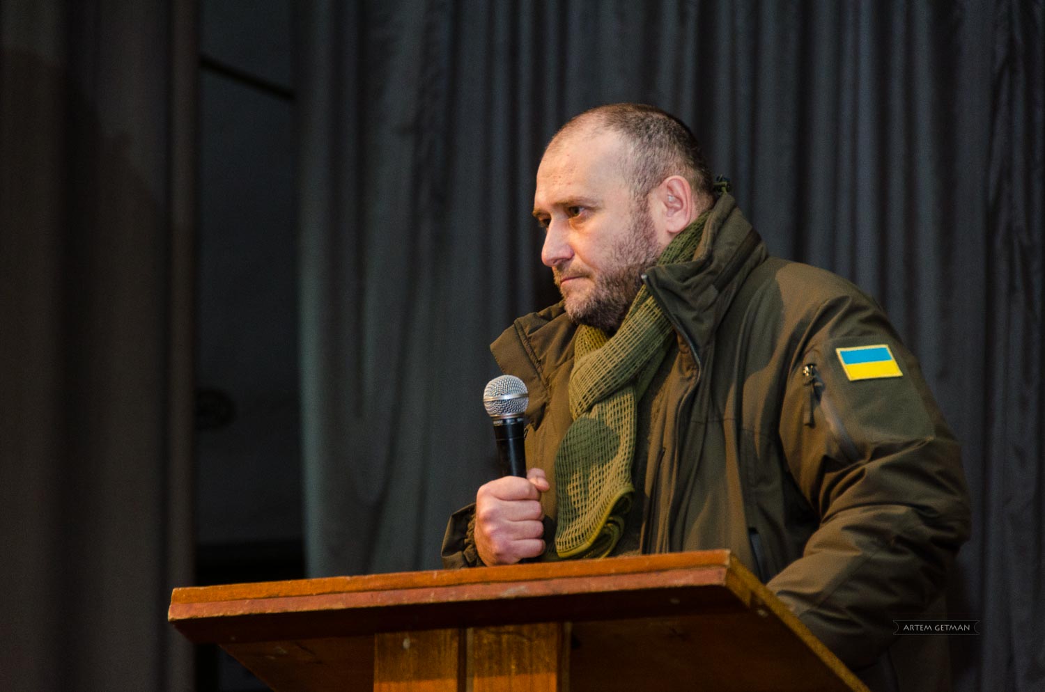  Ярош обратился ко всем украинцам: Всеукраинский протест "Нет капитуляции!":