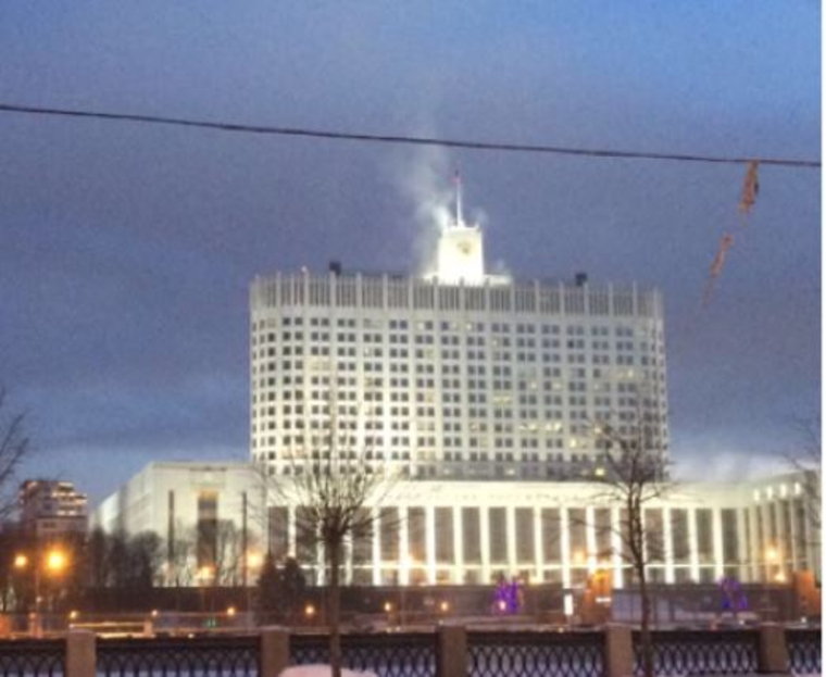 ​Предсказание Шнура сбылось: в Москве дымится дом правительства