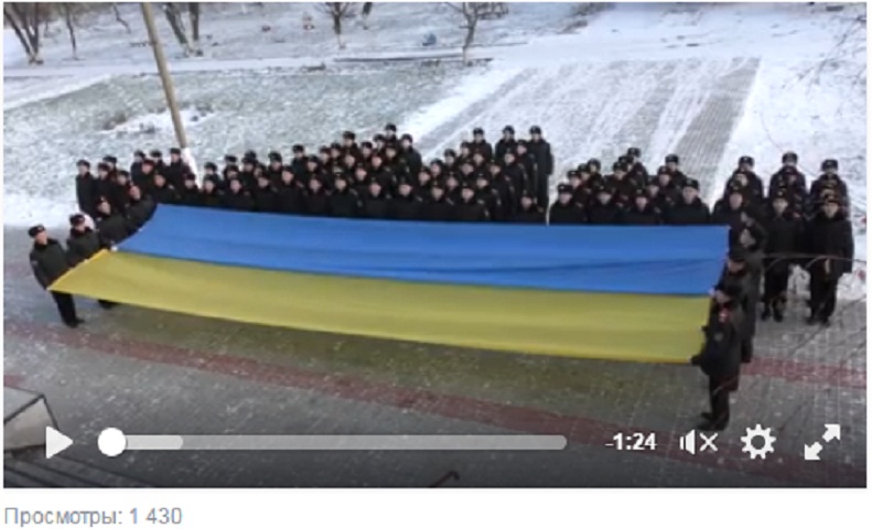 Лицеисты эвакуированного из Луганска "Кадетского корпуса" взорвали Интернет ярчайшим поздравлением будущих сослуживцев с 25-летием ВСУ