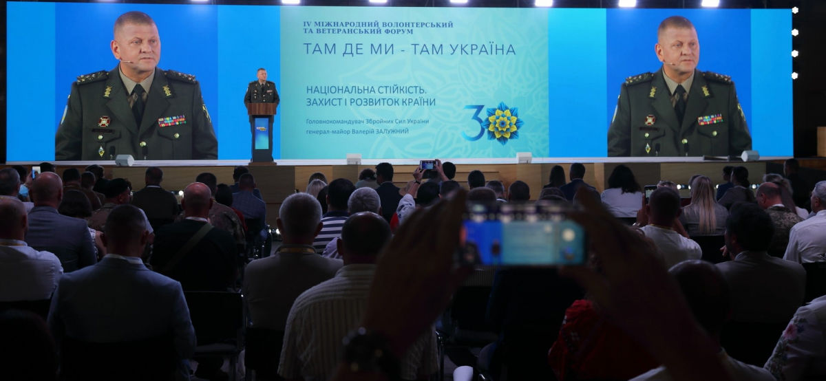 Залужный о перспективах освобождения Донбасса: "ВСУ должны развиваться и совершенствовать тактику"