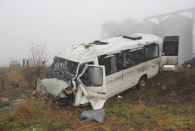 В Китае автобус упал в реку. Есть жертвы