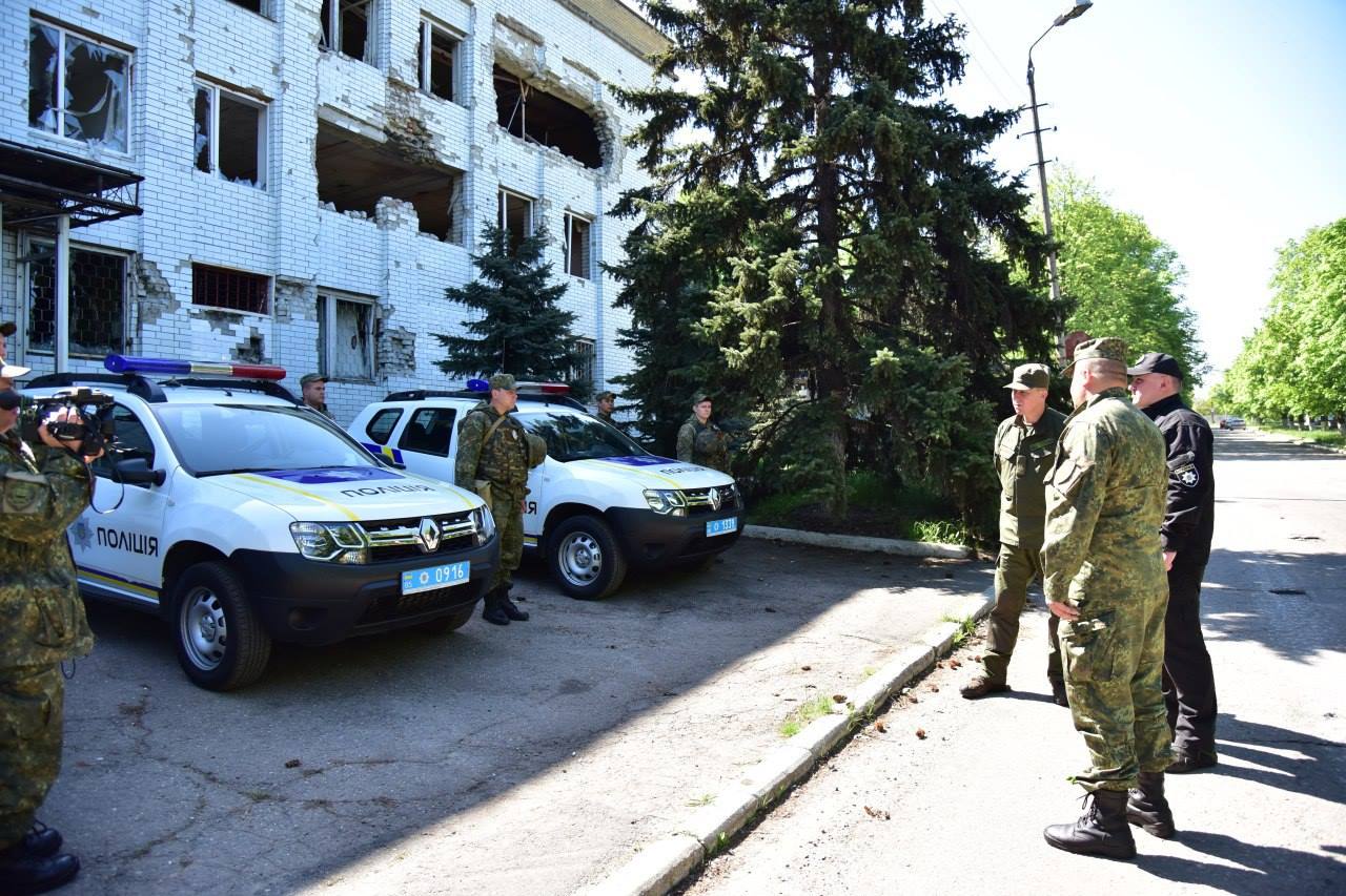Желающих служить в прифронтовом районе нет: Аброськин рассказал о проблемах МВД в Марьинке