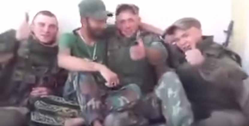 Yes, Hezbollah! - дружеское видео российских военных и террориста “Хезболлы” в Алеппо возмутило Сеть