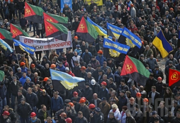 Сегодня в Киев состоялись как минимум три акции протеста: ВР, Крещатик, Киевская мэрия