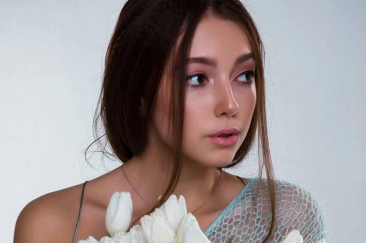 21-летней крестнице Путина отдали в управление компании семьи Медведчука с активами на миллиарды